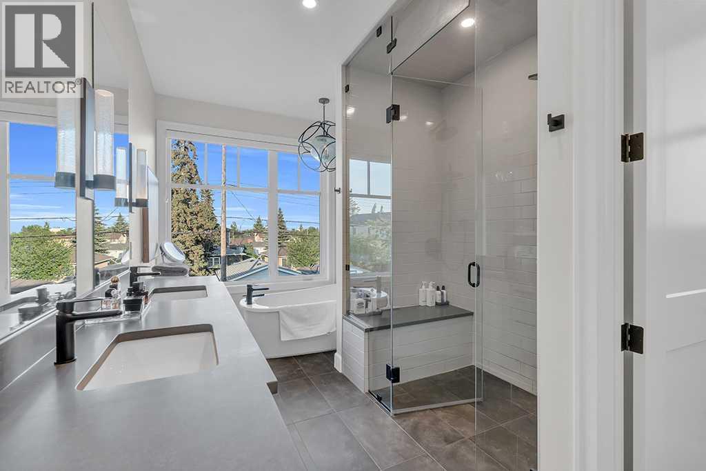 2424 35 Street SW - 6