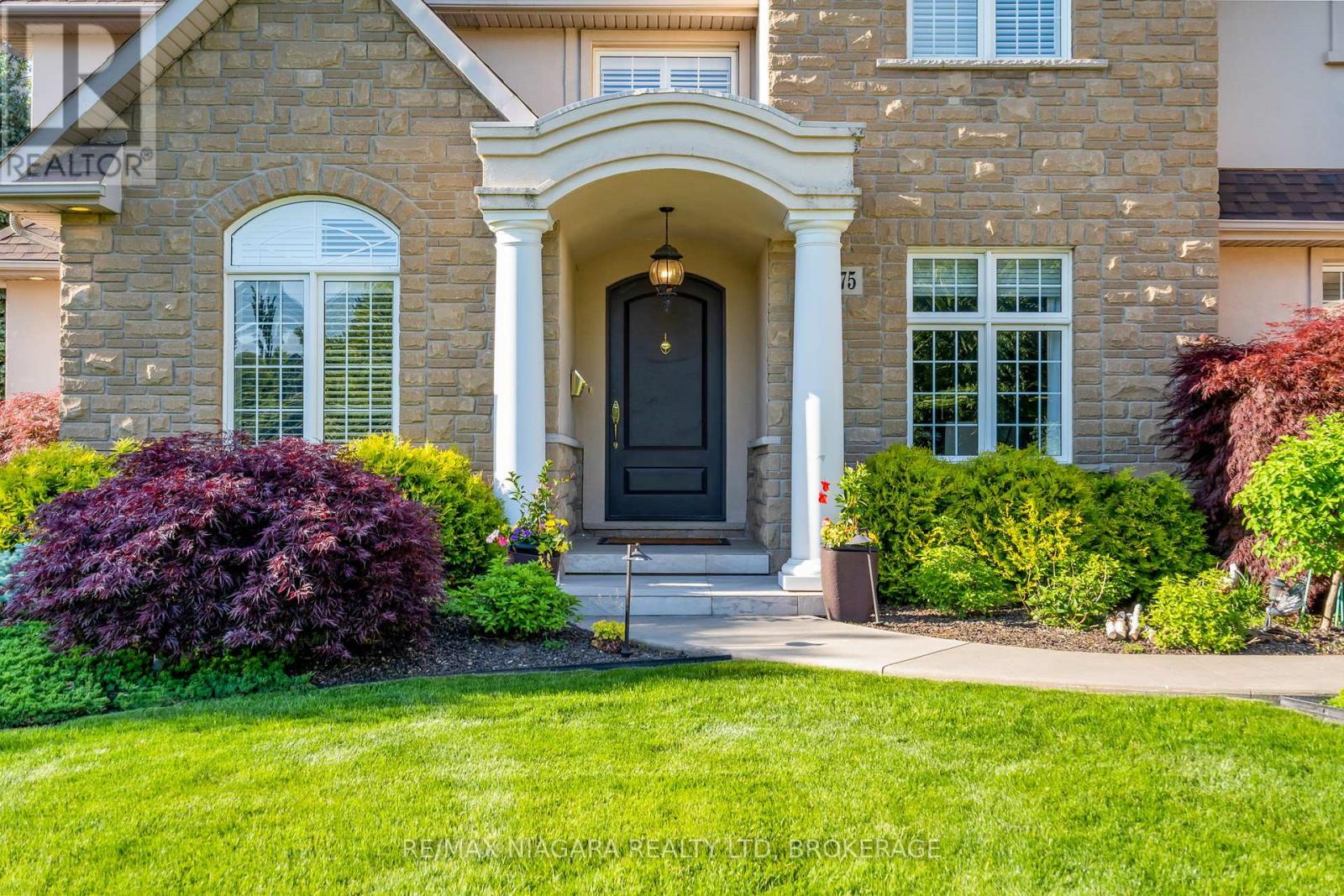 6775 DOMENIC CRESCENT - 2