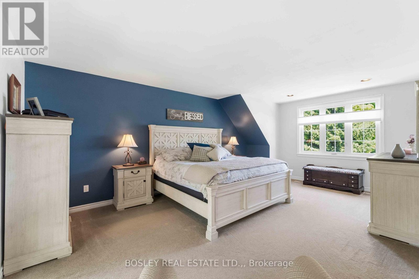 1662 SECOND AVENUE - 23