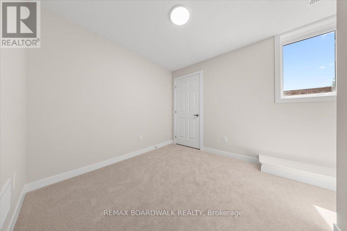 2 Bed, 2 Bath House for Rent in Ottawa – 243 LAMARCHE AVENUE, Ottawa – MLS# X12965852 - Image 12