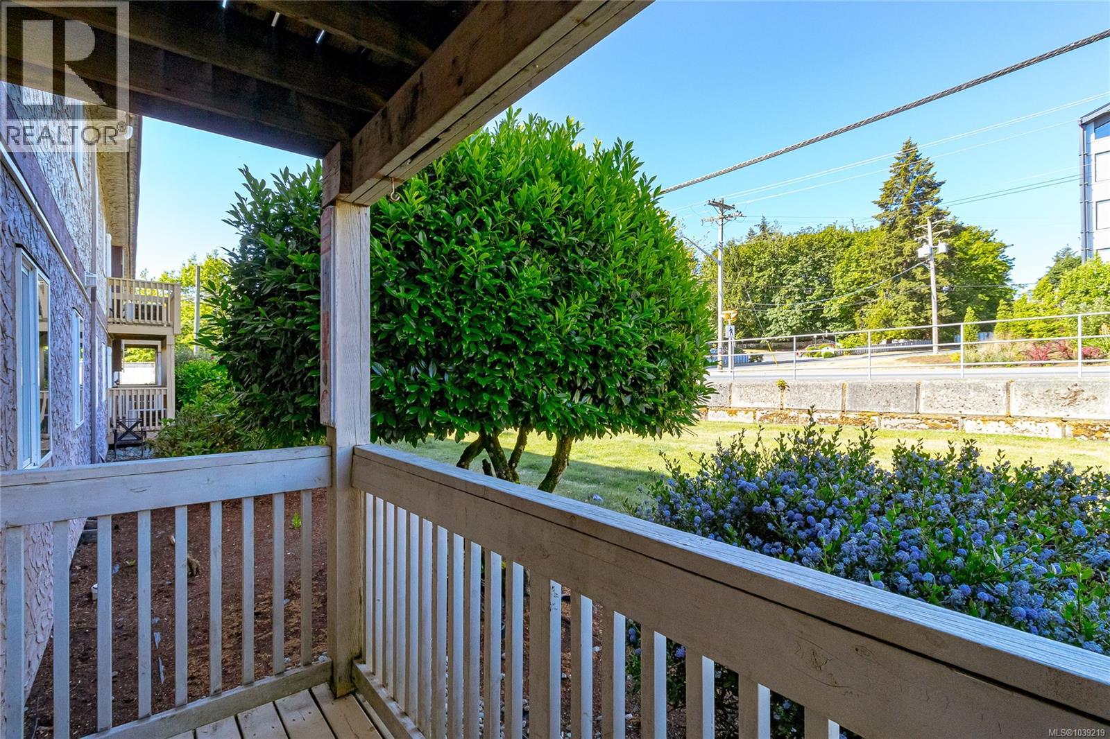 #3 3271 Cowichan Lake Rd - 5