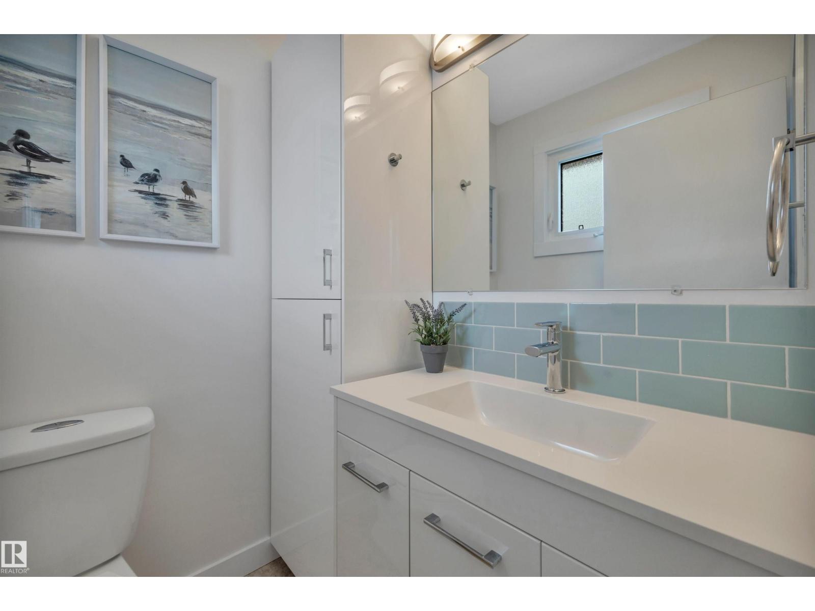 60 CORINTHIA DR — photo 17