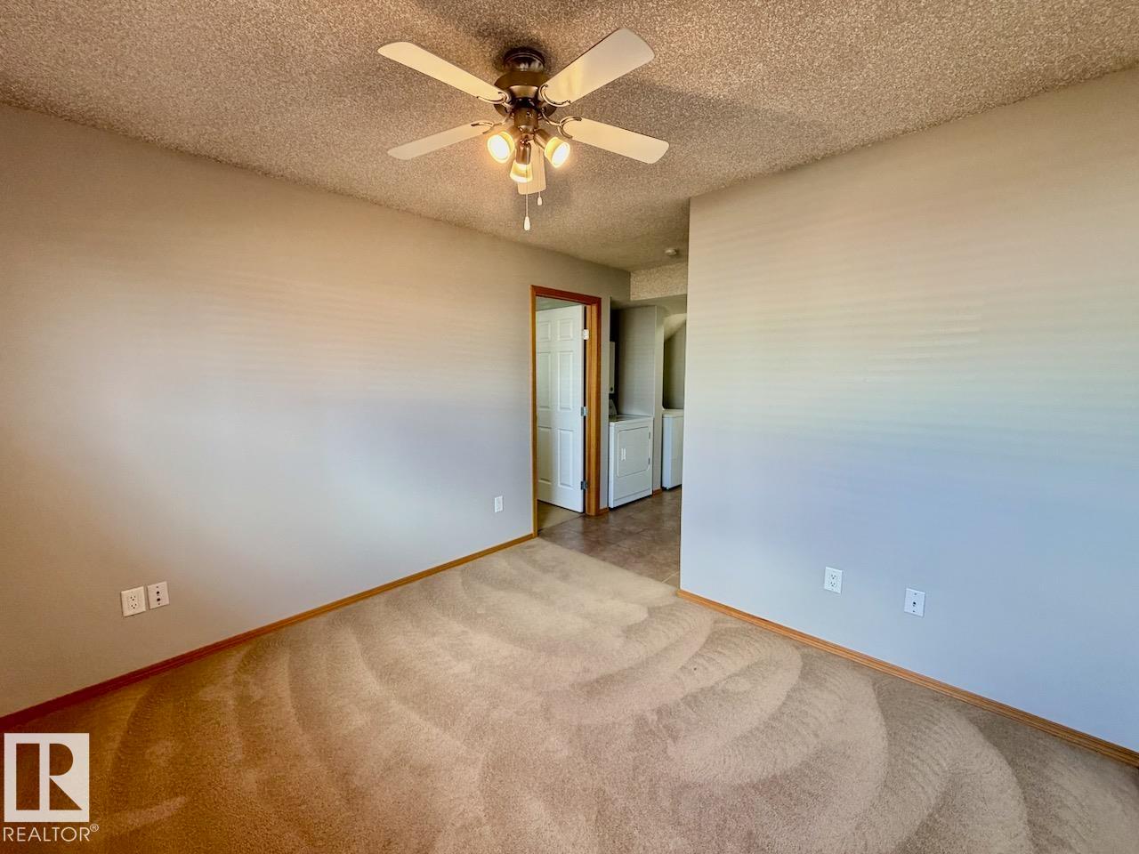 8 5024 50 AV — photo 20