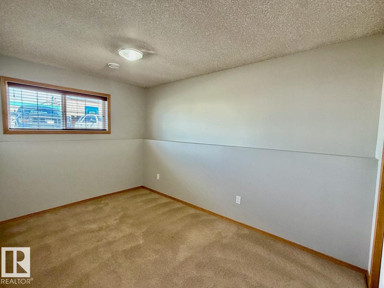 8 5024 50 AV — photo 22