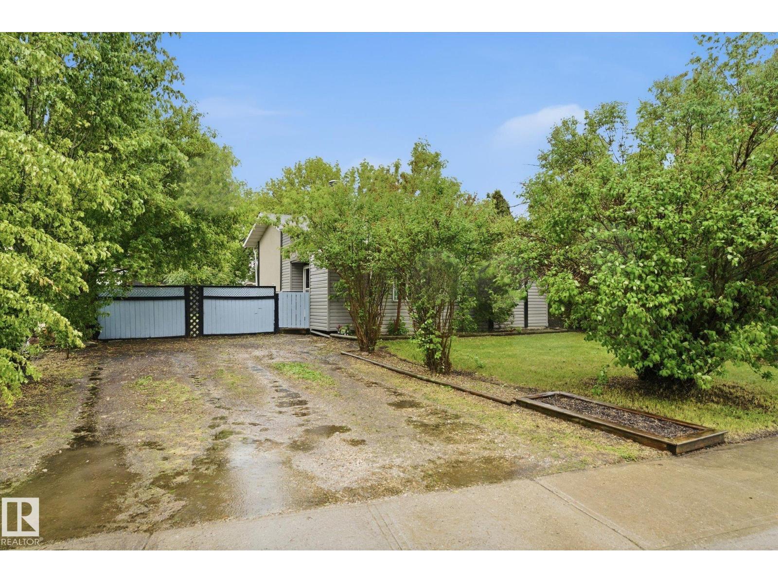 8 GOLDEN SPIKE RD - 3