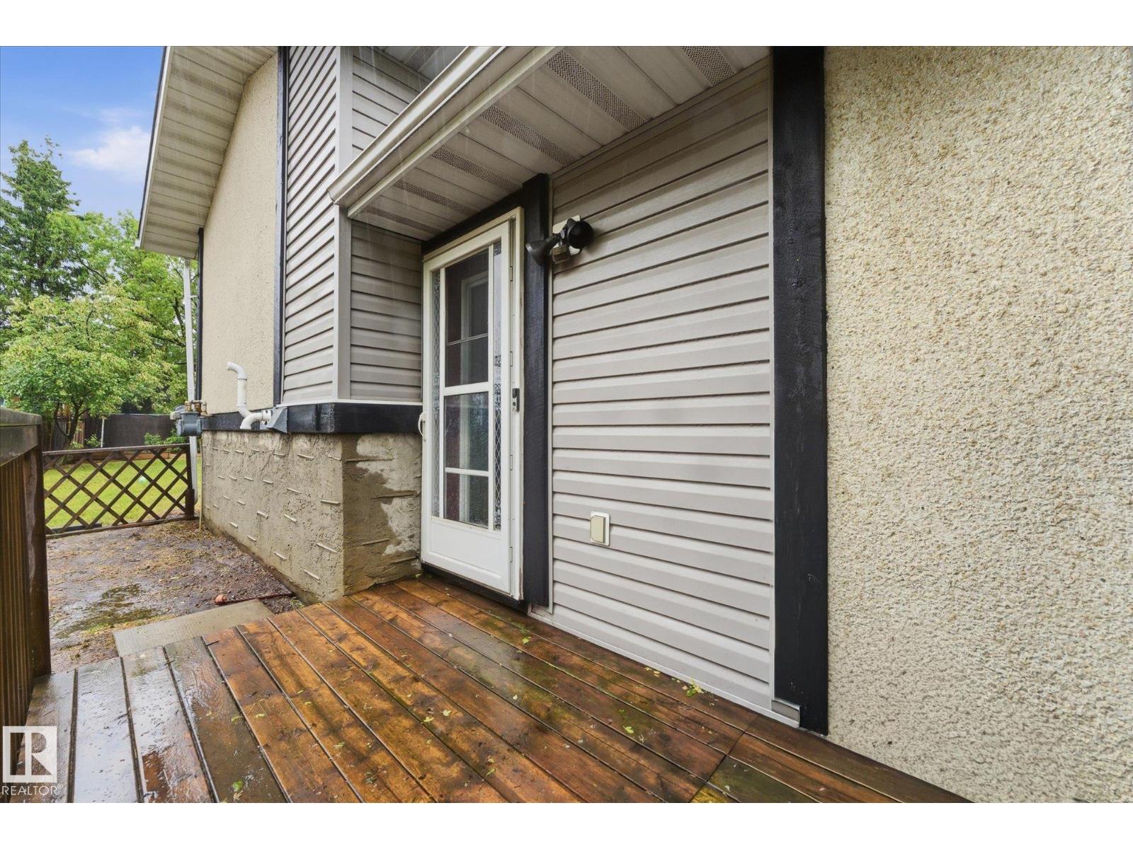 8 GOLDEN SPIKE RD - 31