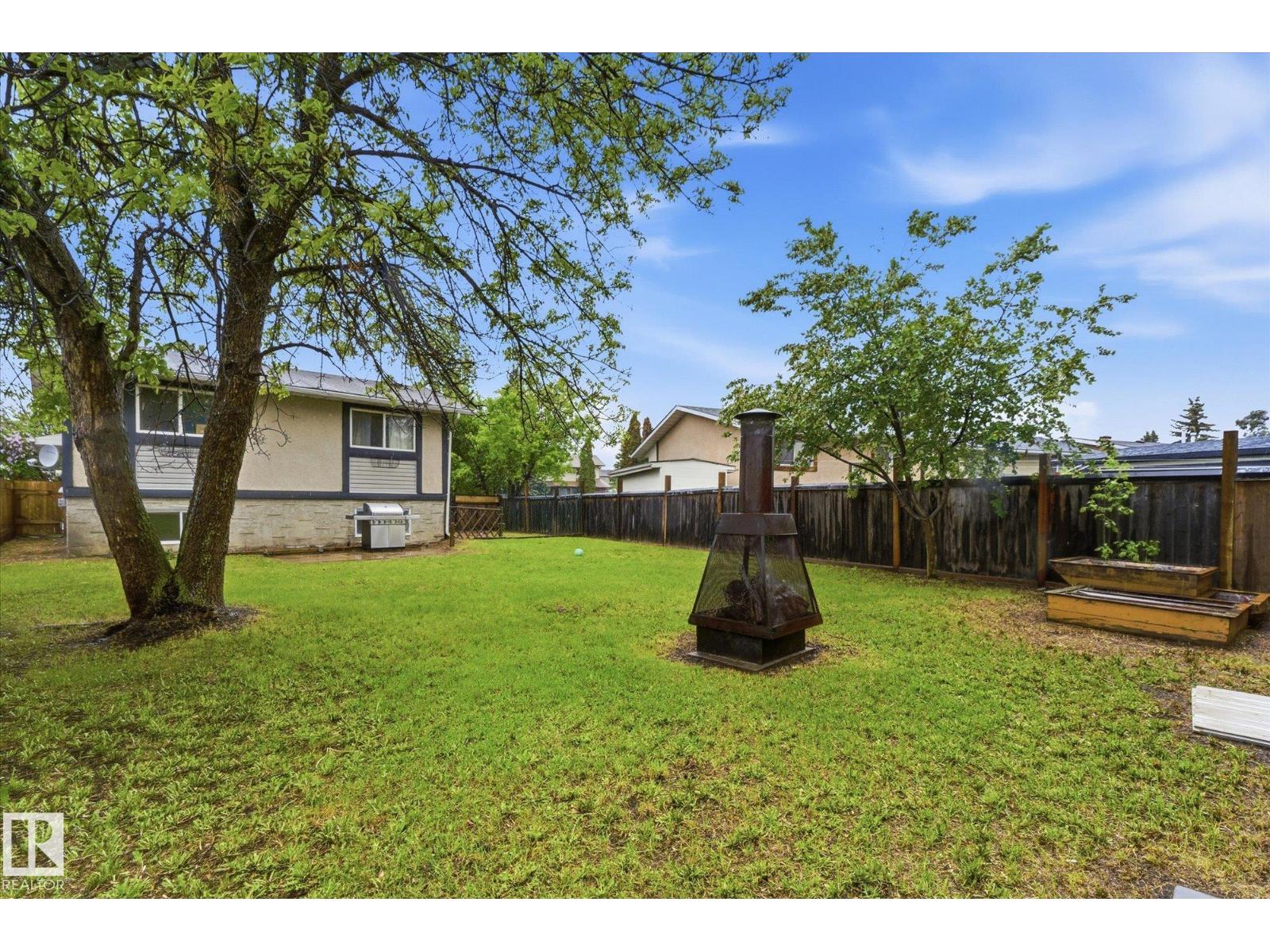 8 GOLDEN SPIKE RD - 35
