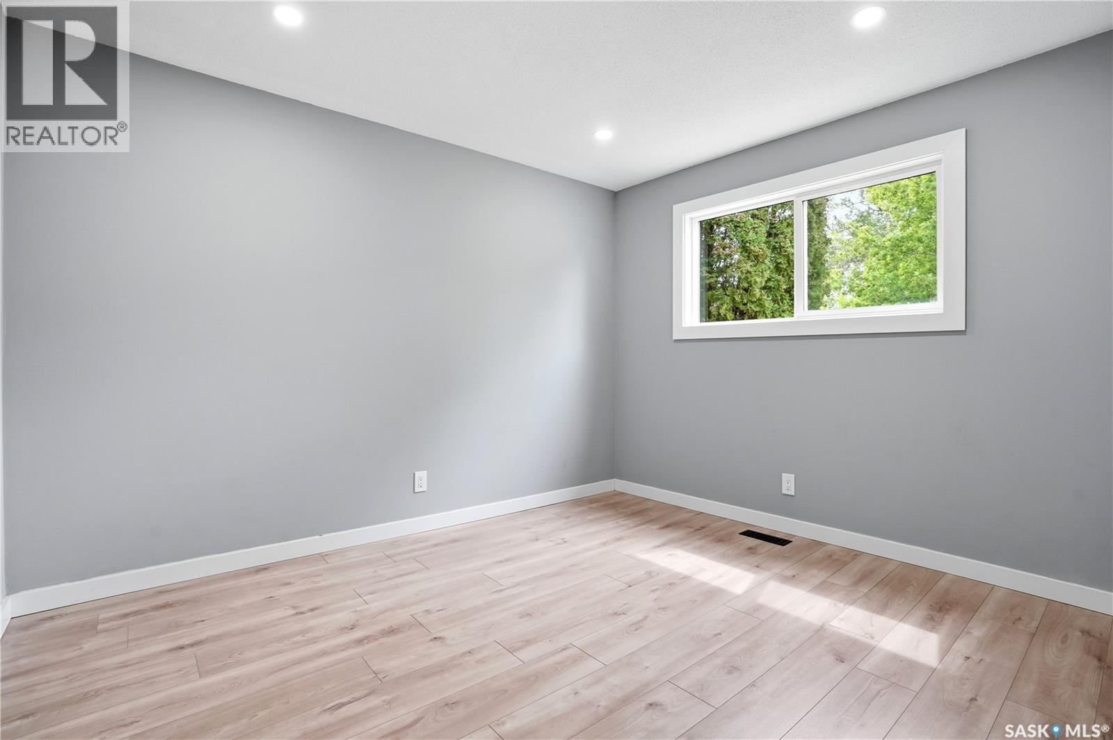 5929 McKinley AVENUE - 18