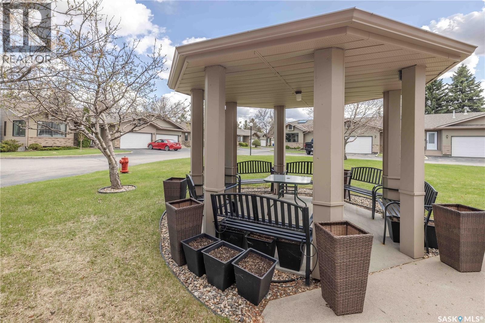 #119 420 Heritage CRESCENT - 33