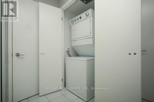 #468 209 FORT YORK BOULEVARD - 14