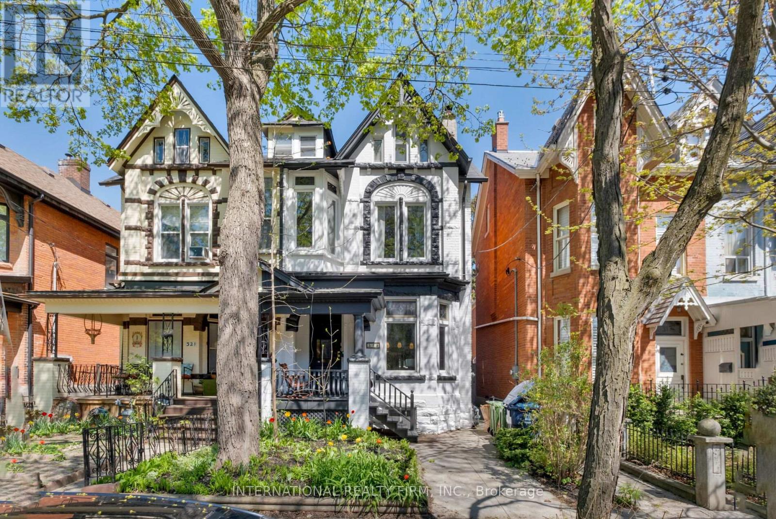 Listing photo of 319 MARKHAM STREET
