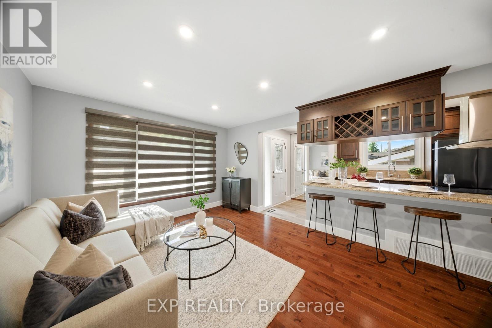 270 ROYWOOD DRIVE - 14