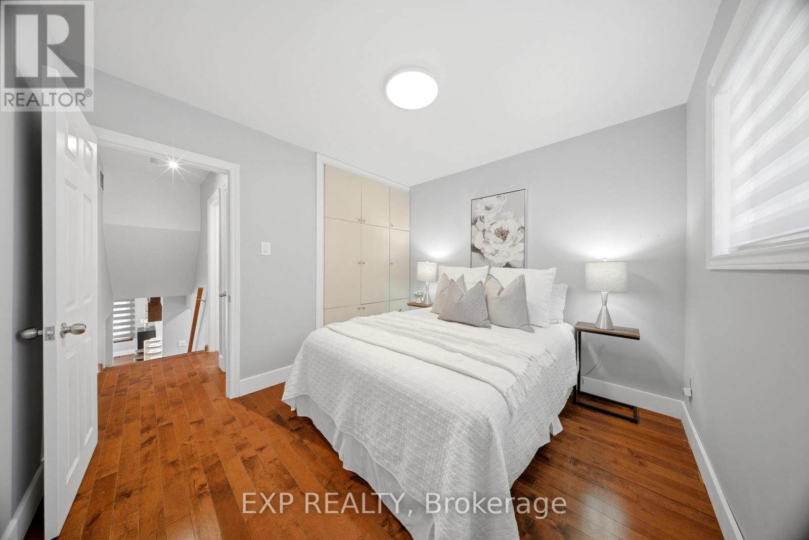 270 ROYWOOD DRIVE - 21