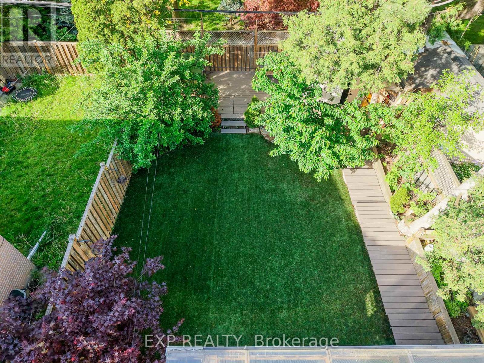 270 ROYWOOD DRIVE - 41