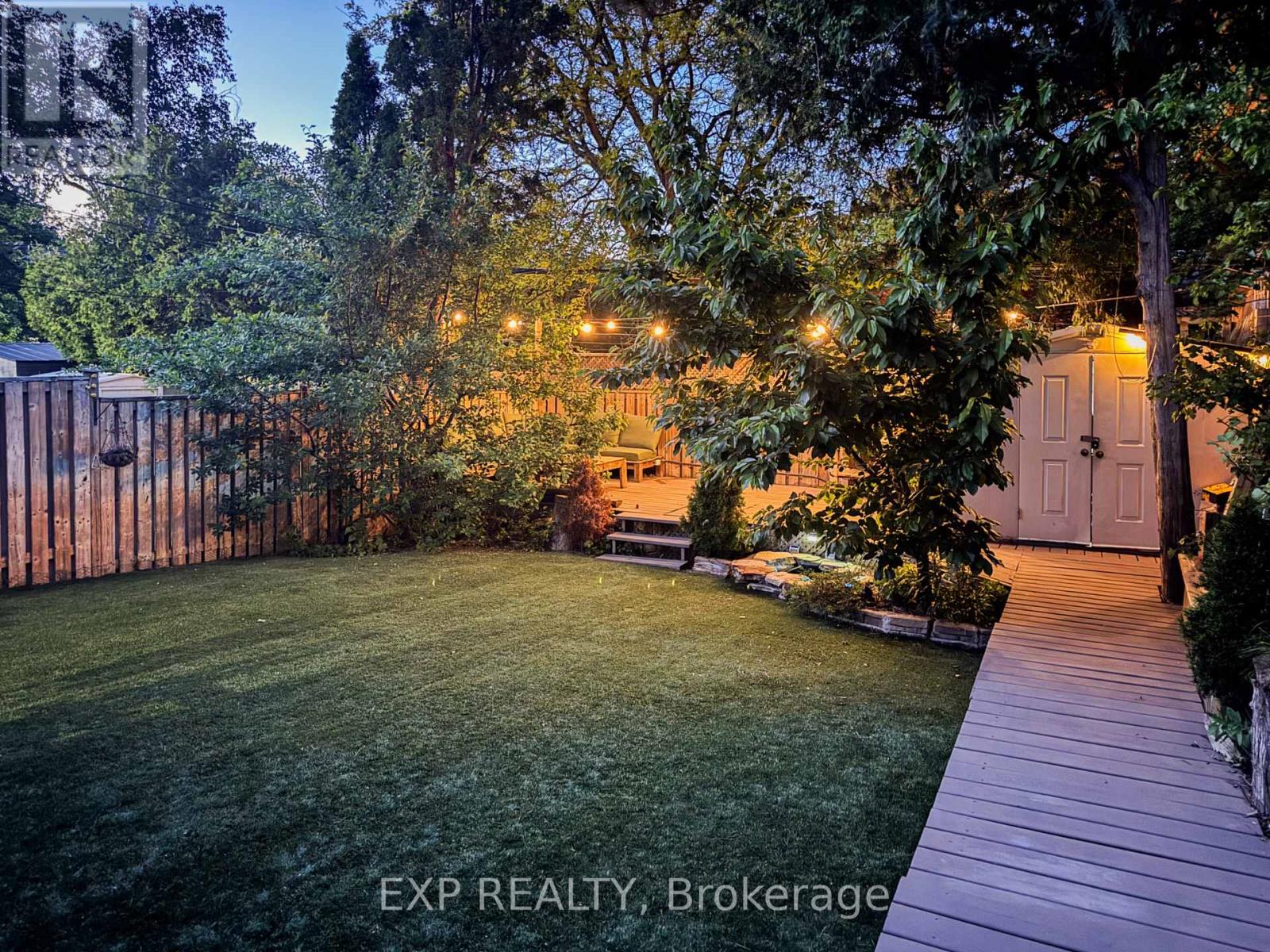 270 ROYWOOD DRIVE - 46