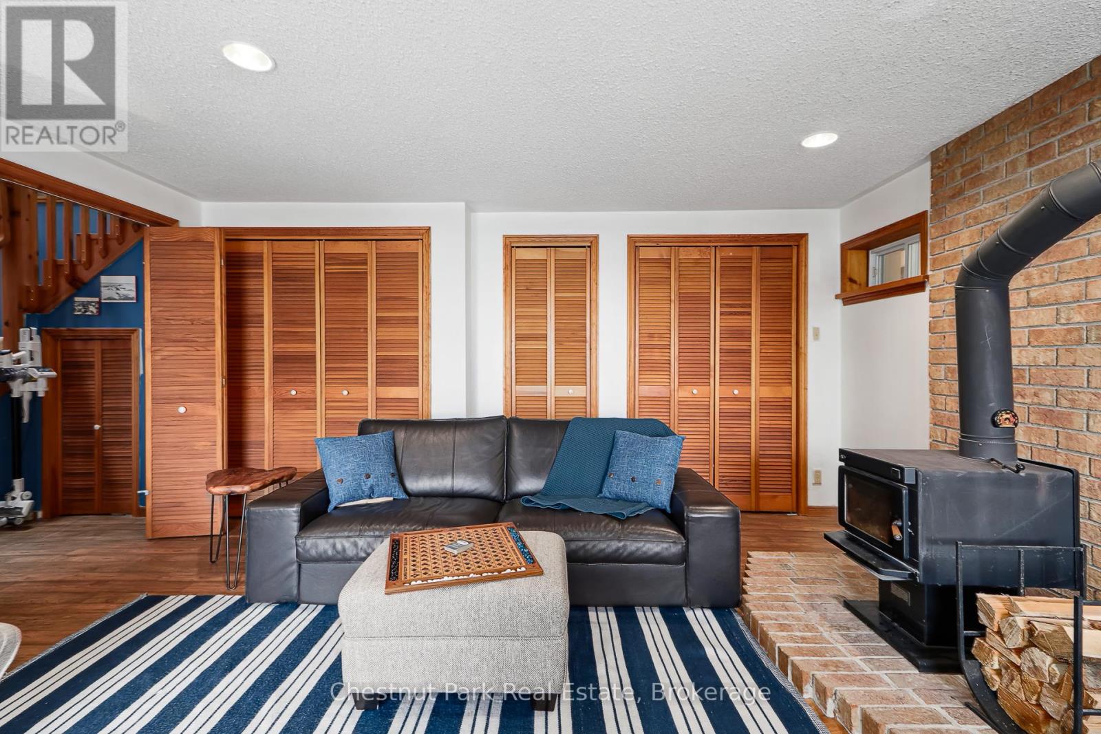 225 CEDAR AVENUE - 36