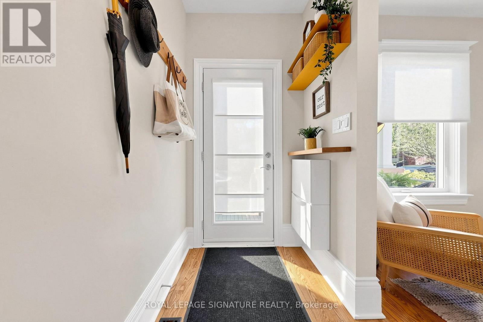 209 RHODES AVENUE - 19