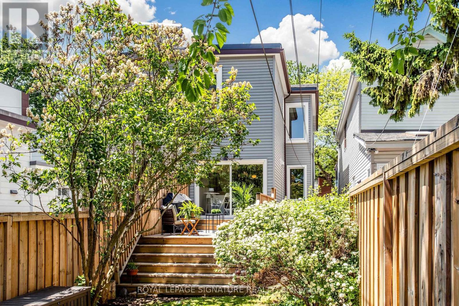 209 RHODES AVENUE - 49