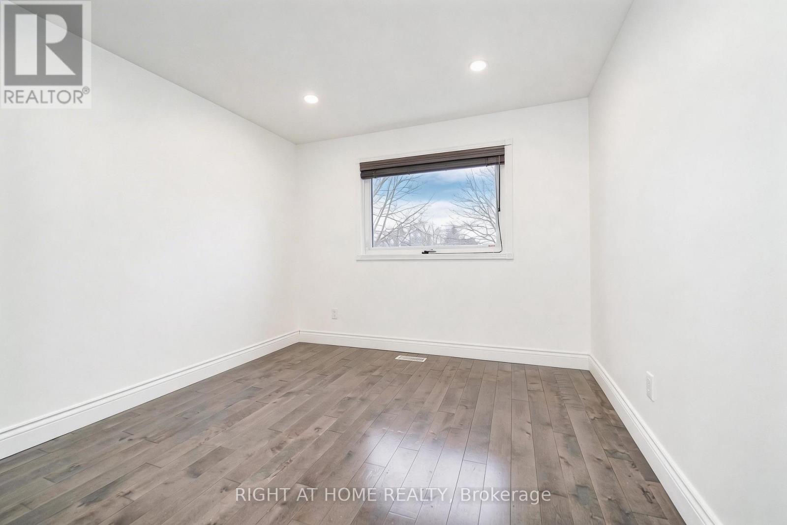 35 TILLBROOK COURT - 29