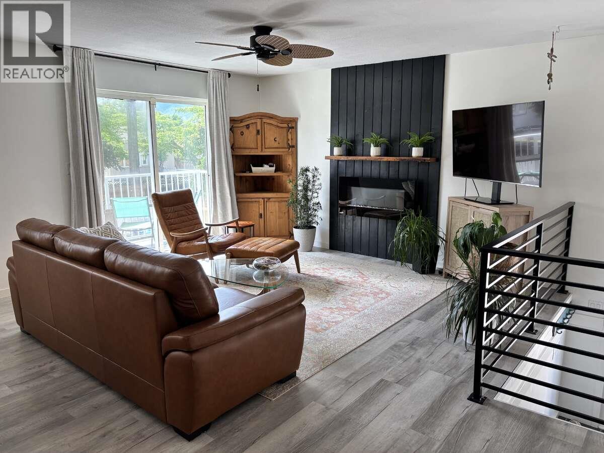 453 Alexander Avenue - 6