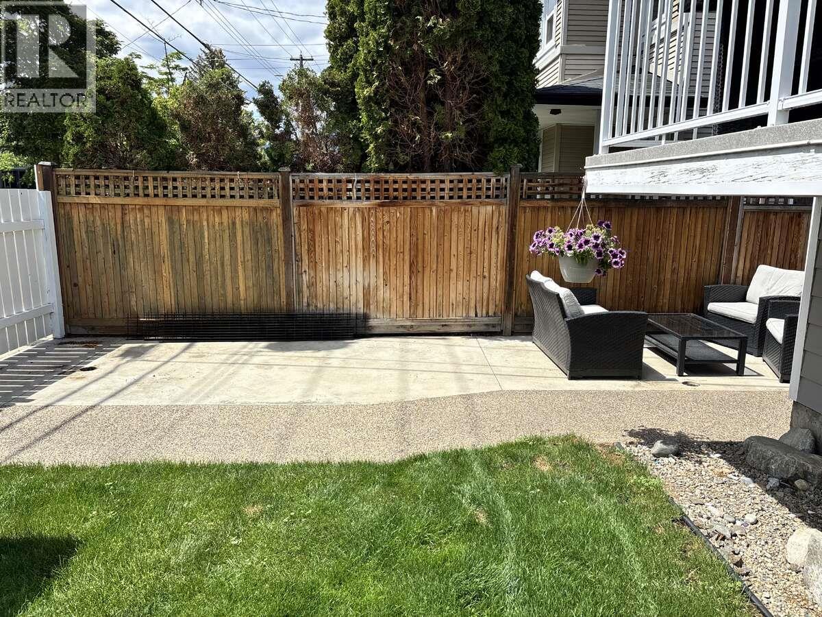 453 Alexander Avenue - Image 3