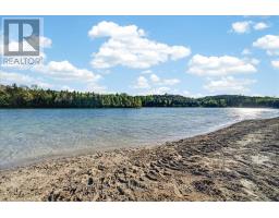 201 - 142571 35 Road, West Grey, ON N0G1C0 Photo 11