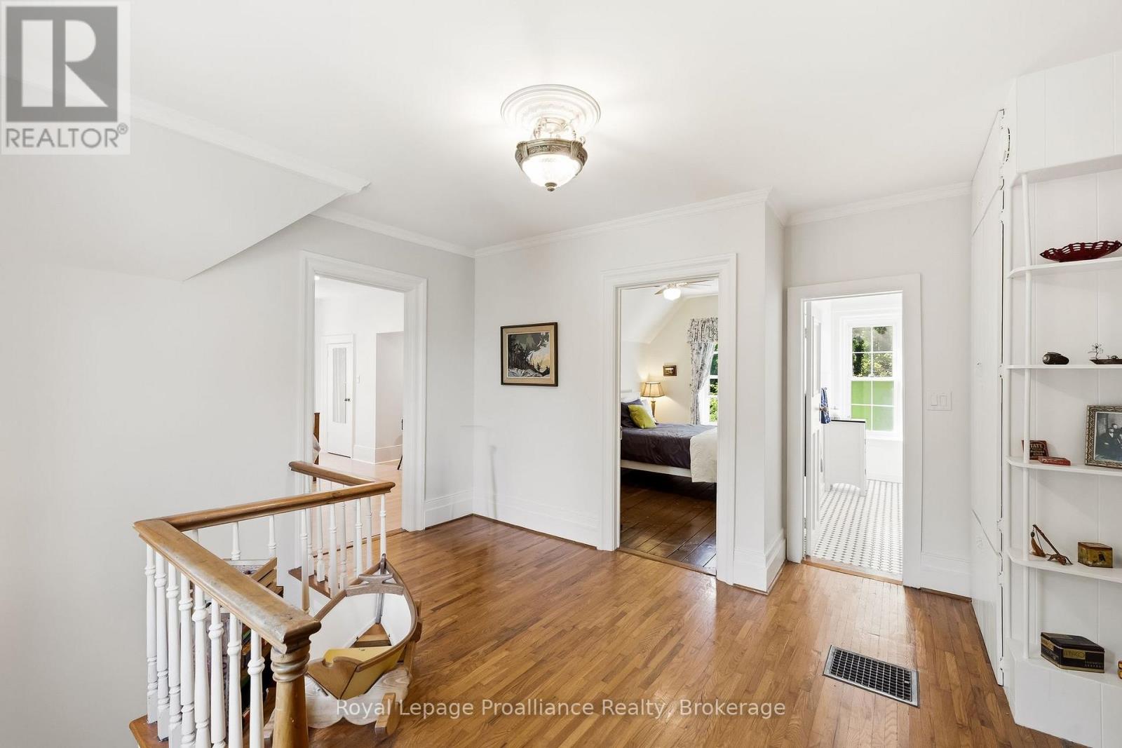 65 PRINCE EDWARD STREET - 33