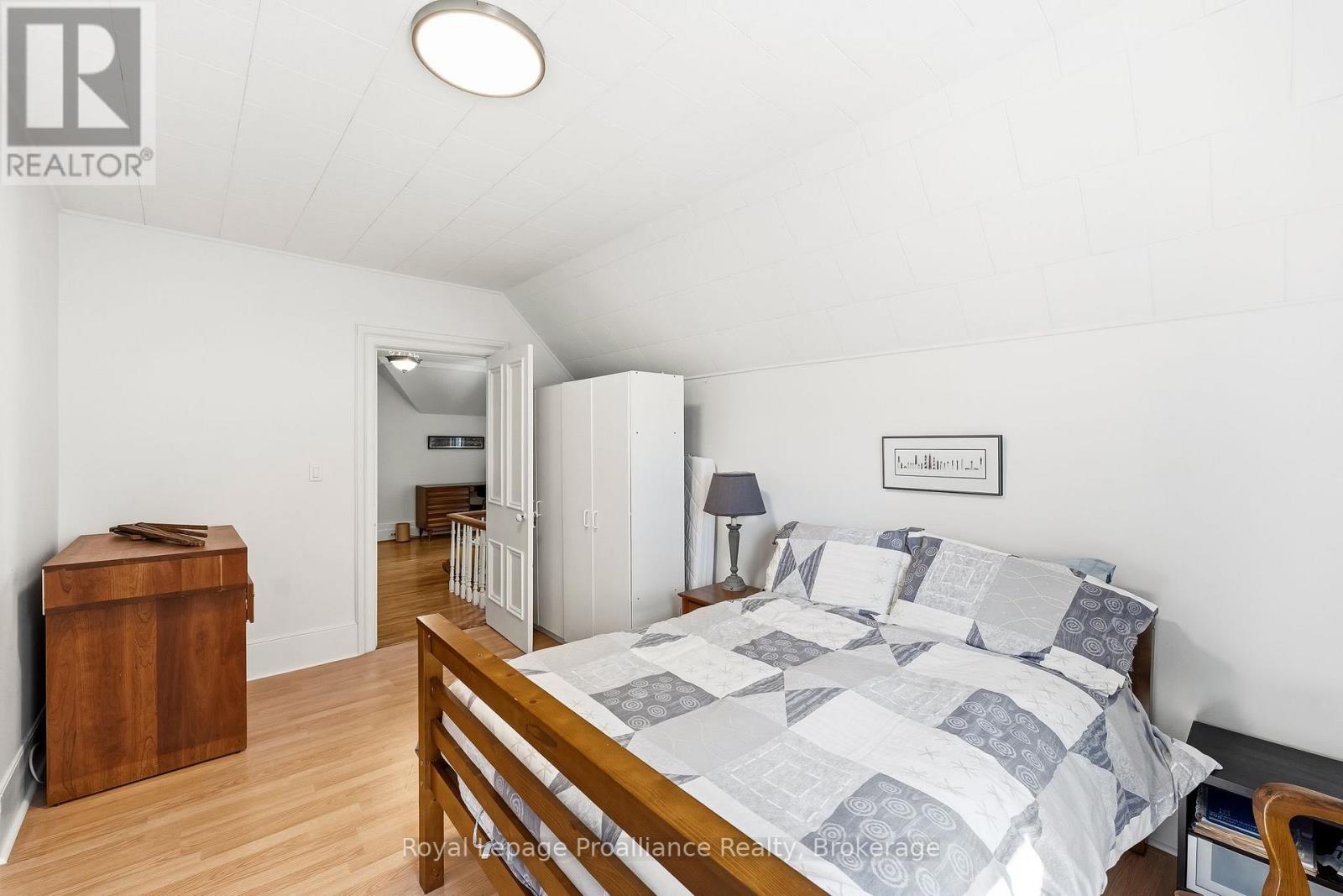 65 PRINCE EDWARD STREET - 40