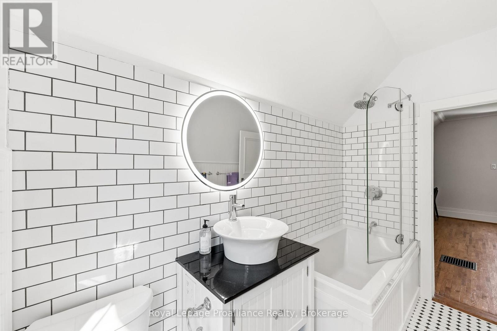 65 PRINCE EDWARD STREET - 38