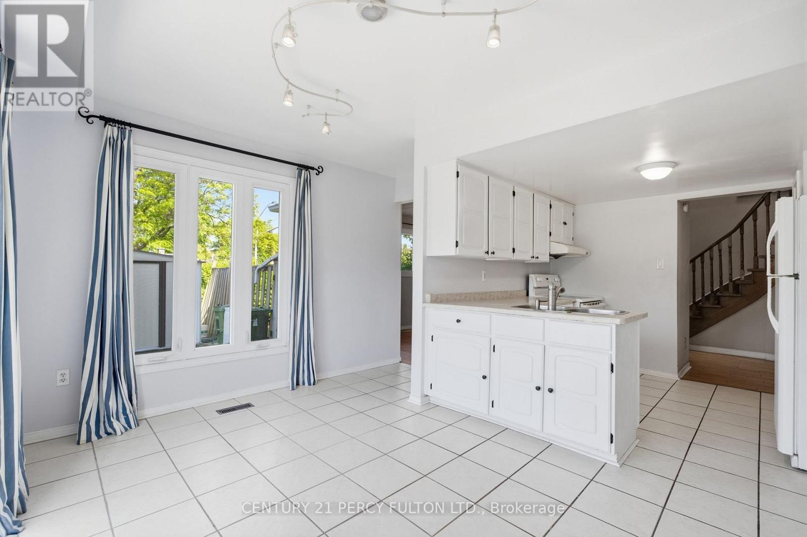 208 CONLEY STREET - 17
