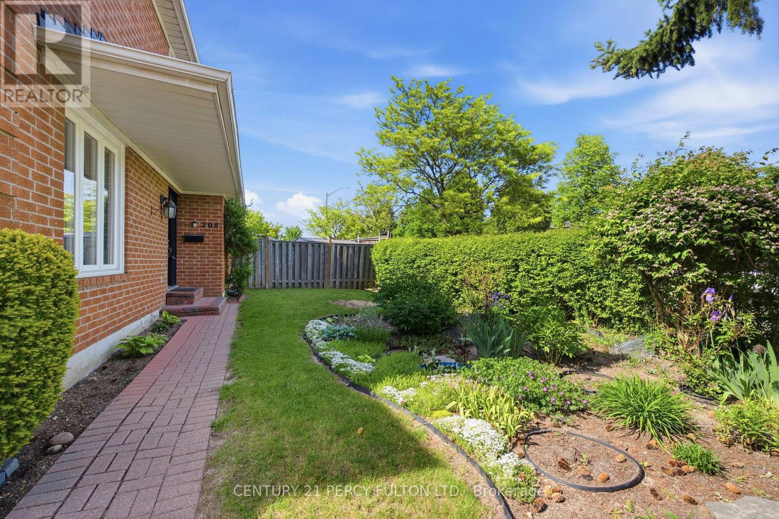 208 CONLEY STREET - 3