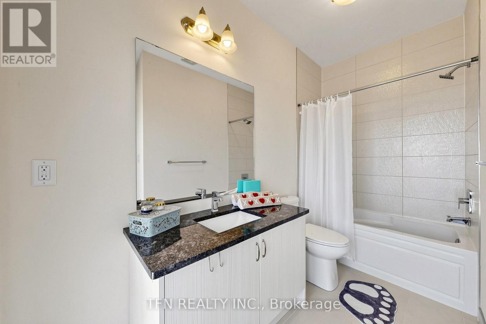 30 HESPERUS ROAD - 20