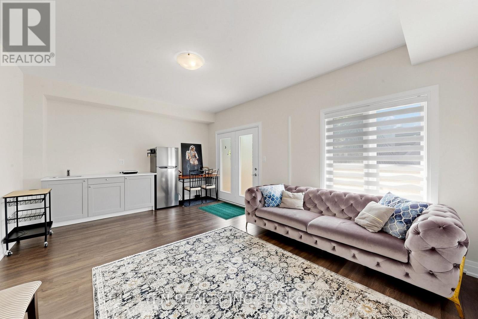 30 HESPERUS ROAD - 25