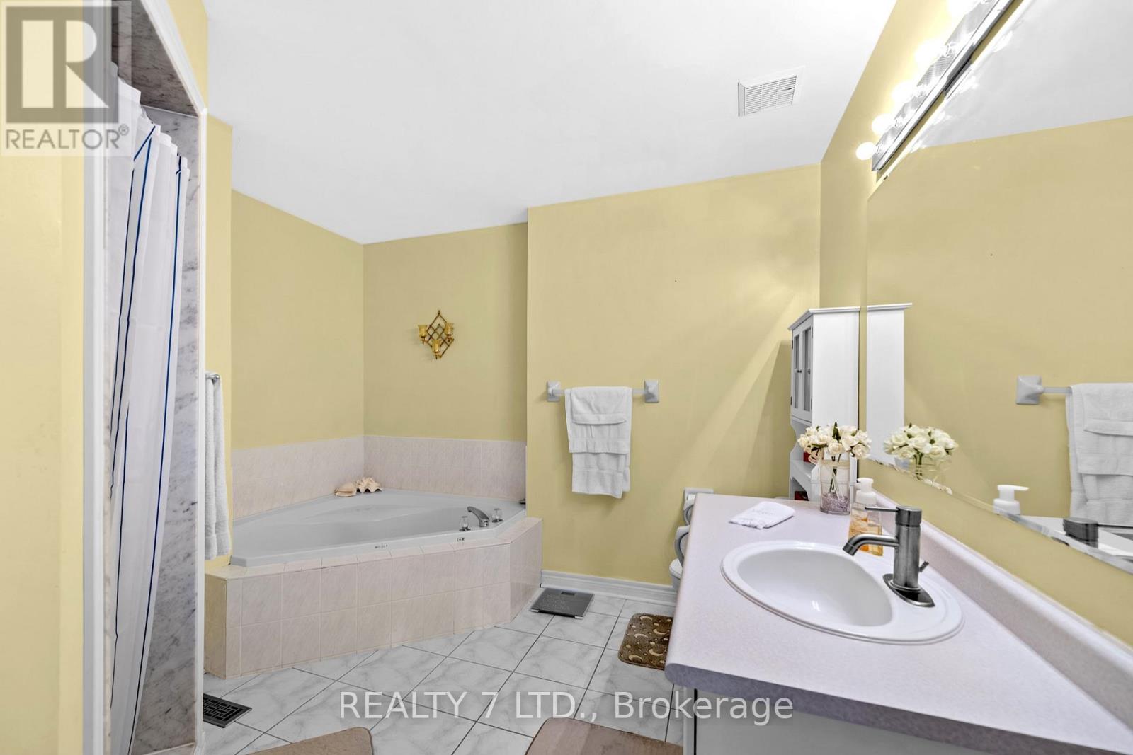 211 DOWNEY CIRCLE - 19