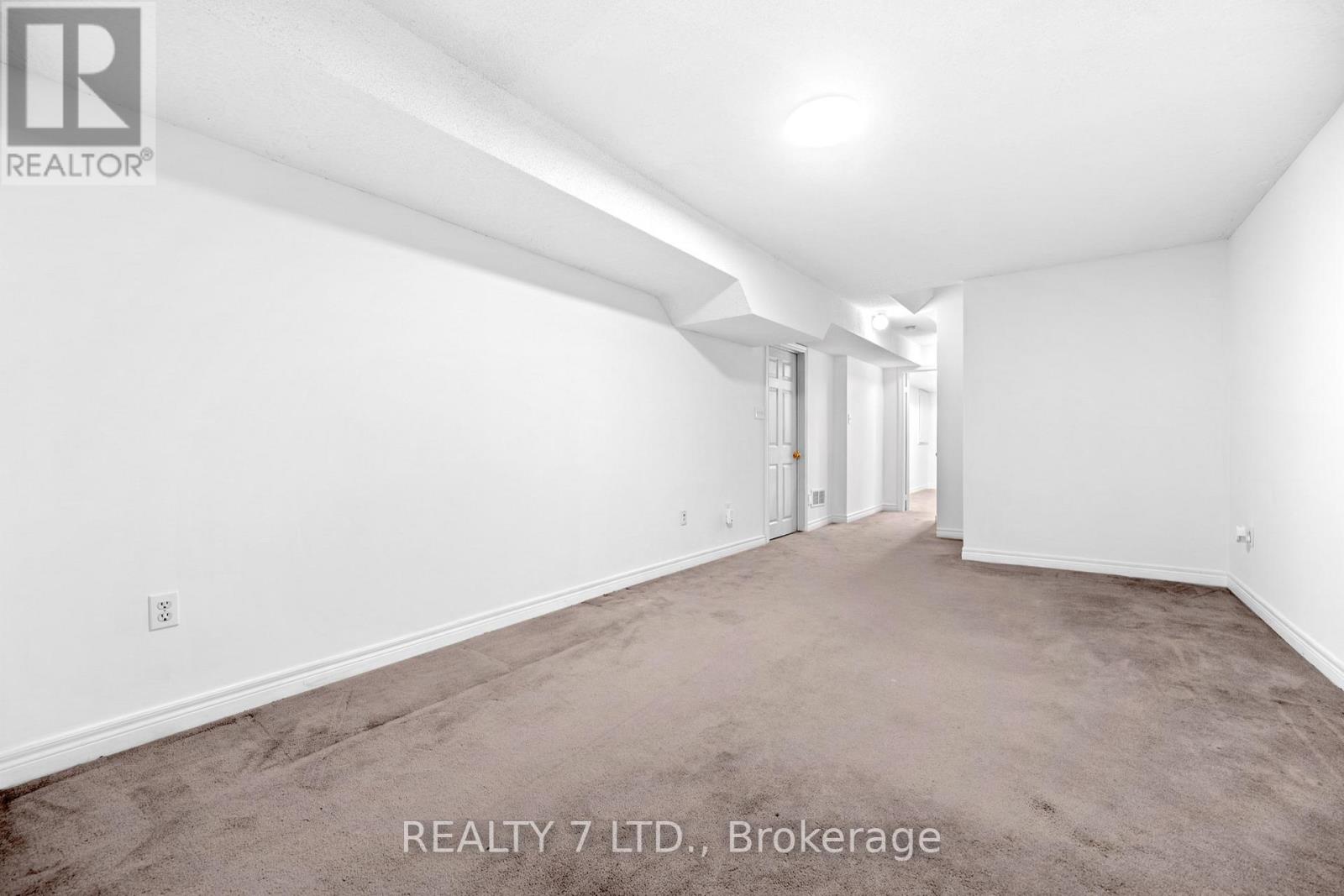 211 DOWNEY CIRCLE - 29