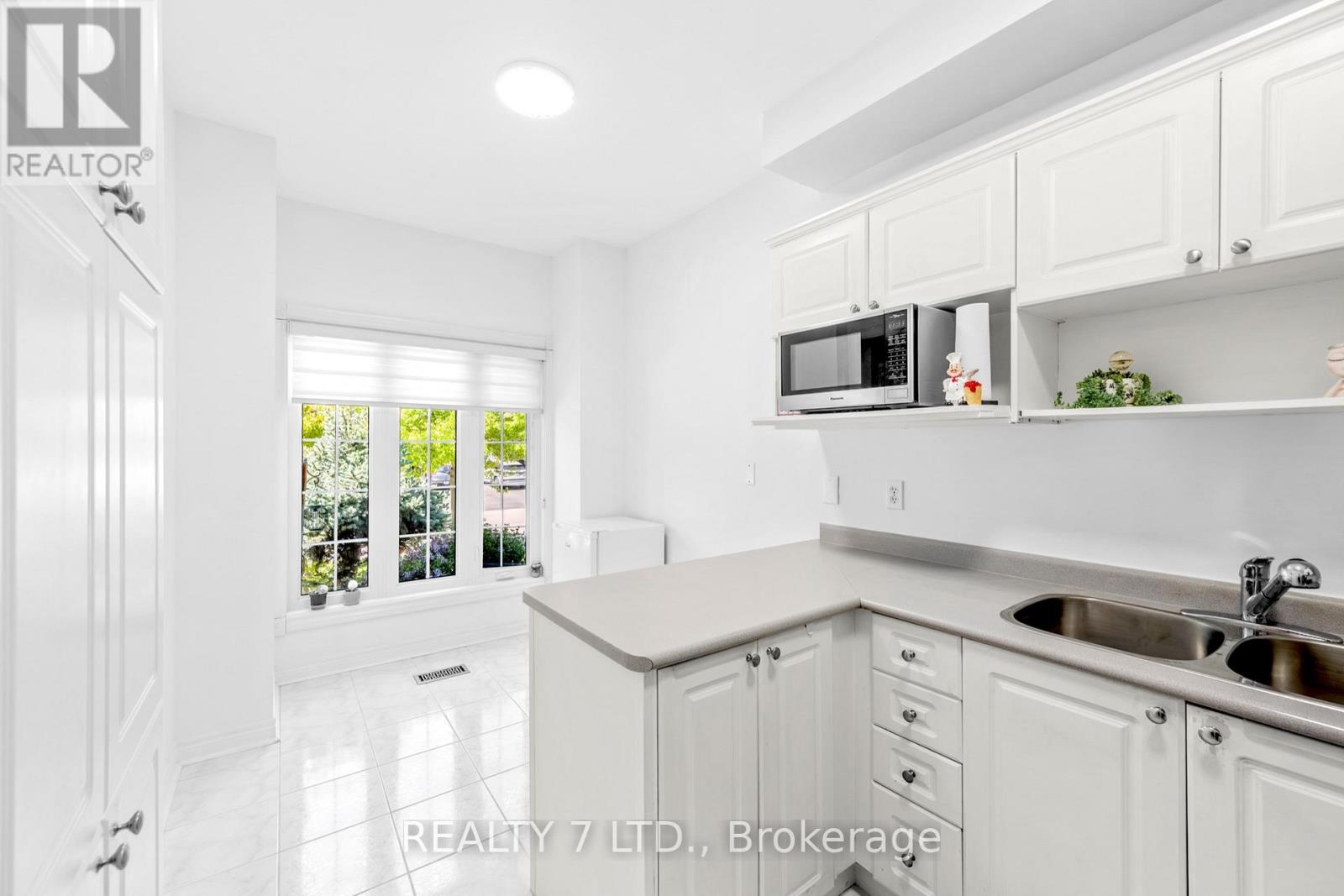 211 DOWNEY CIRCLE - 5