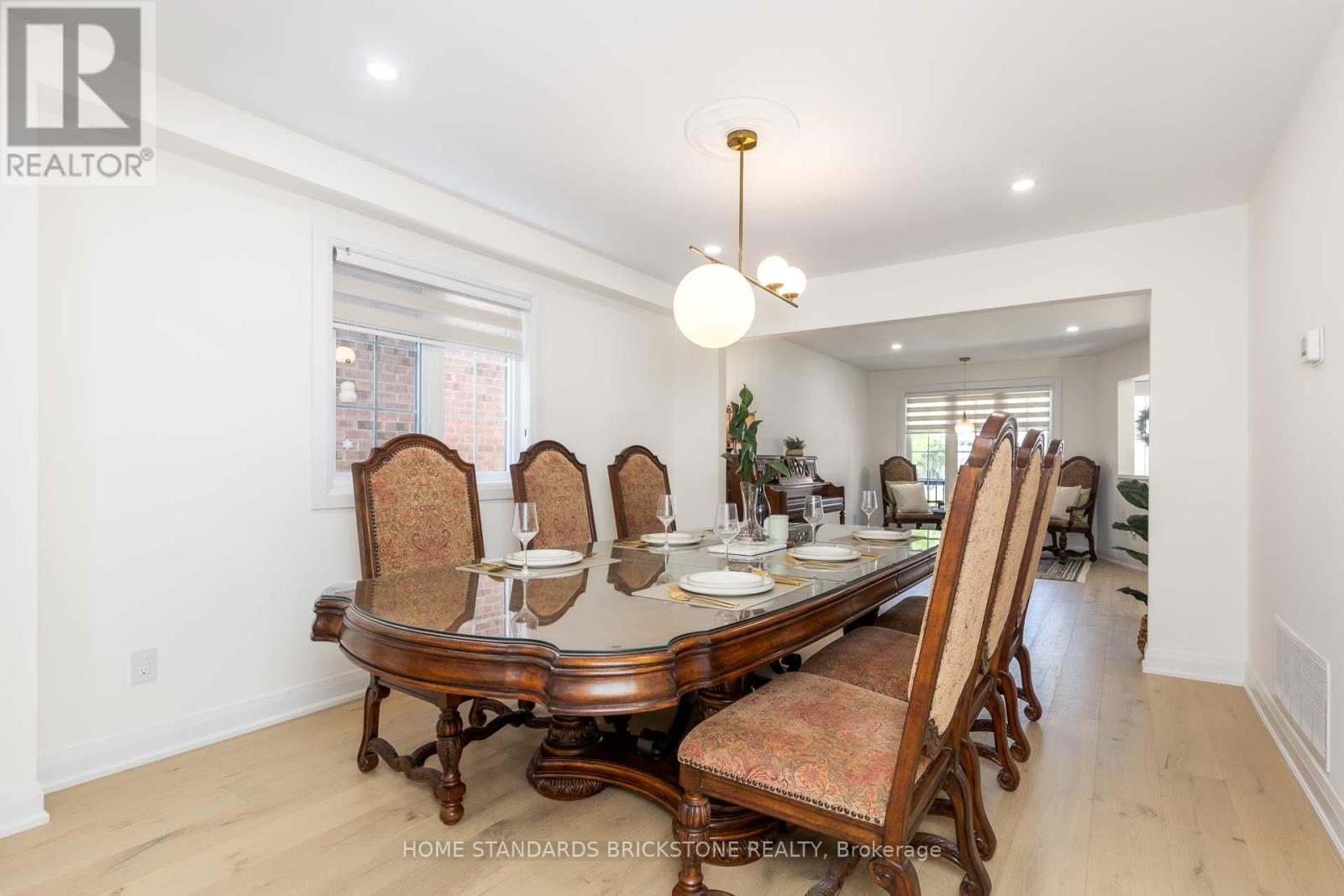 139 PINEWOOD DRIVE - 11