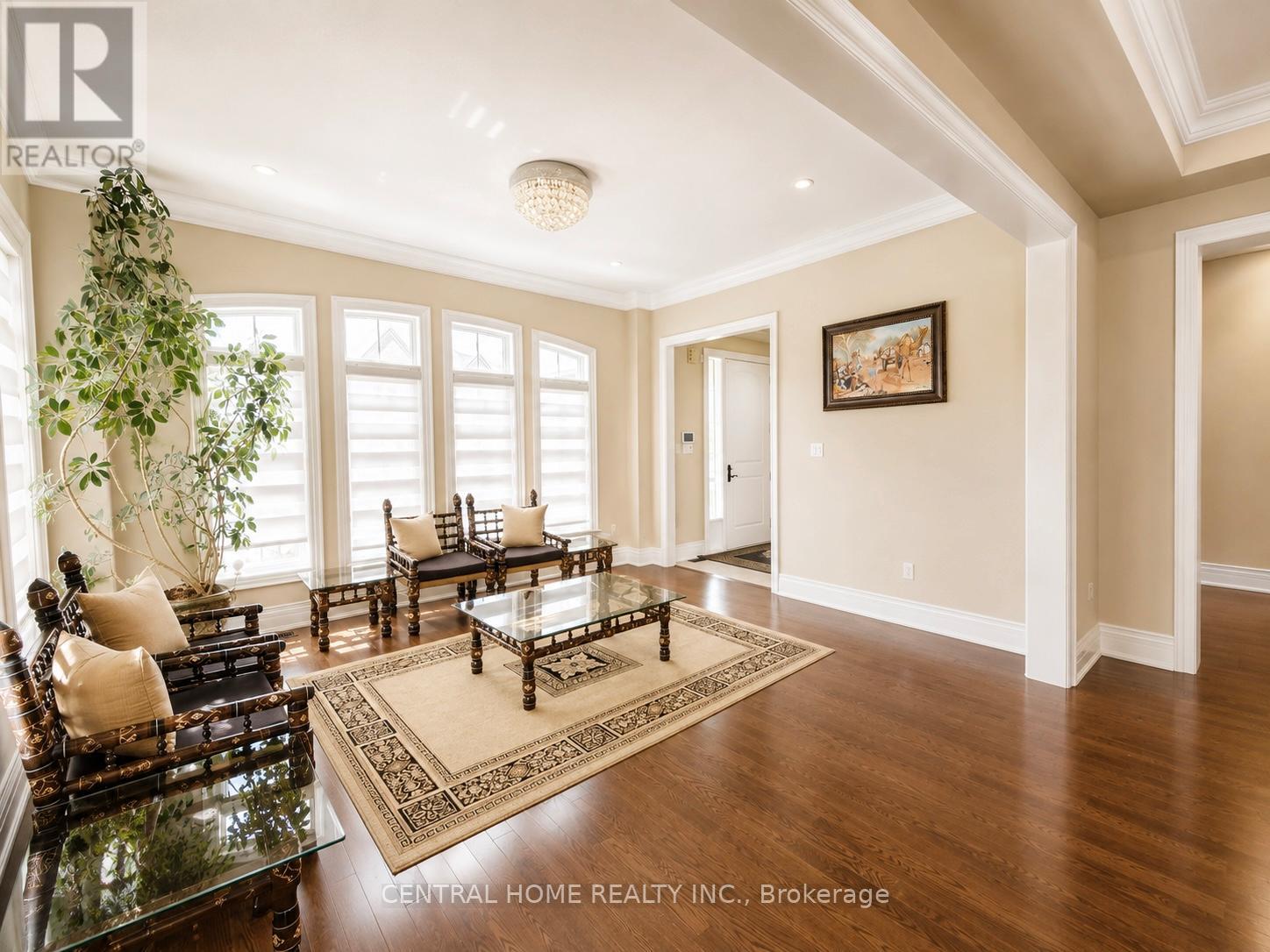 33 JAMES STOKES COURT - 12