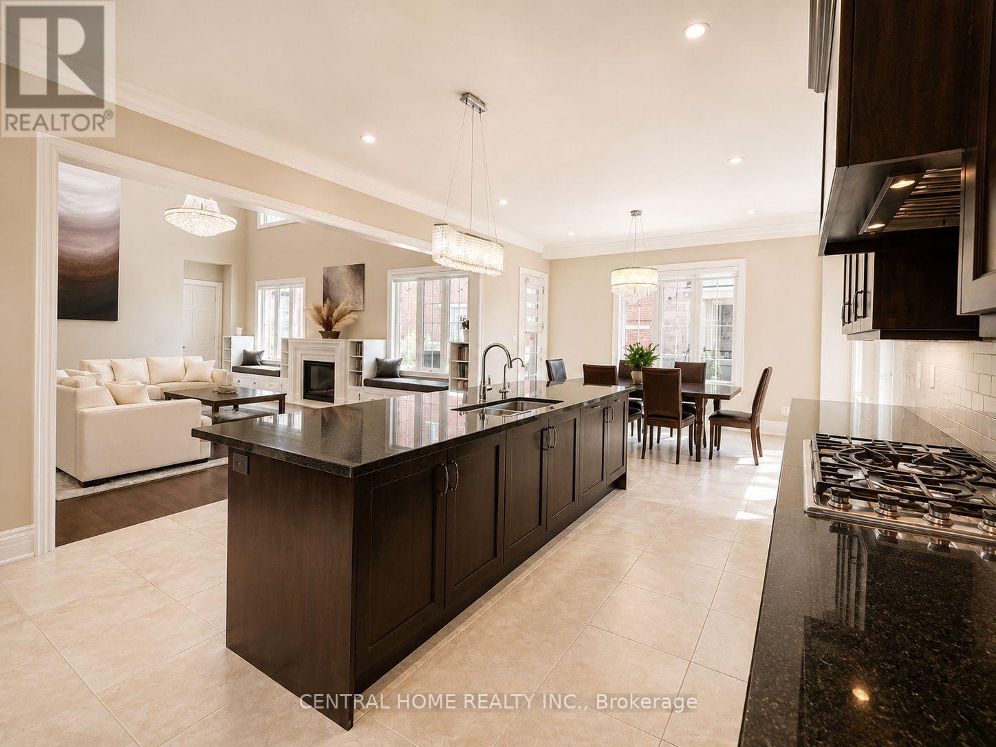 33 JAMES STOKES COURT - 19
