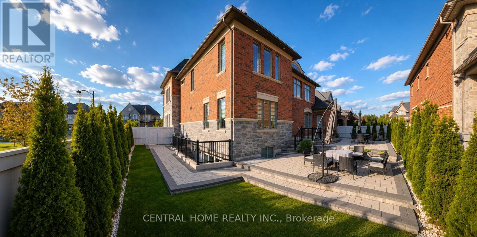 33 JAMES STOKES COURT - 8