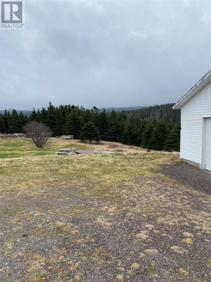 105 Creston Boulevard - 4