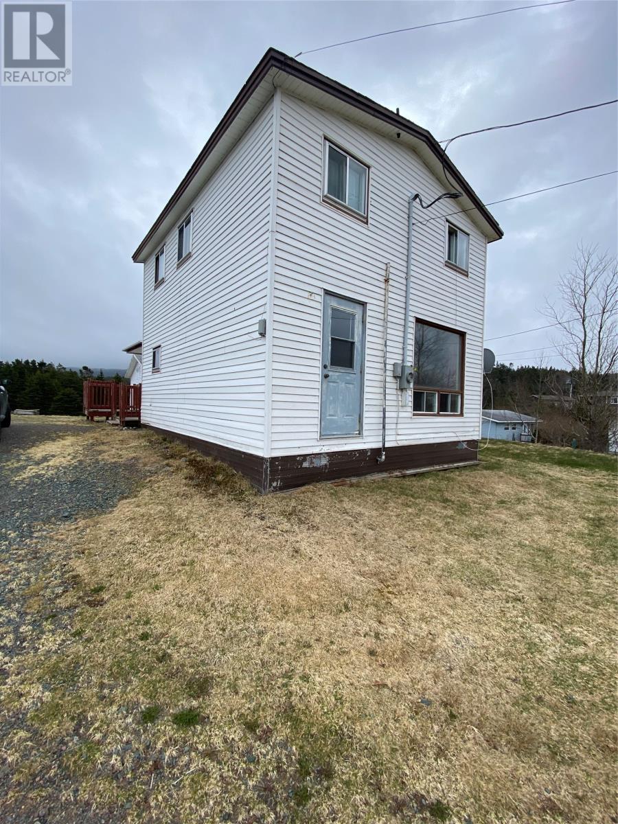 105 Creston Boulevard - 3
