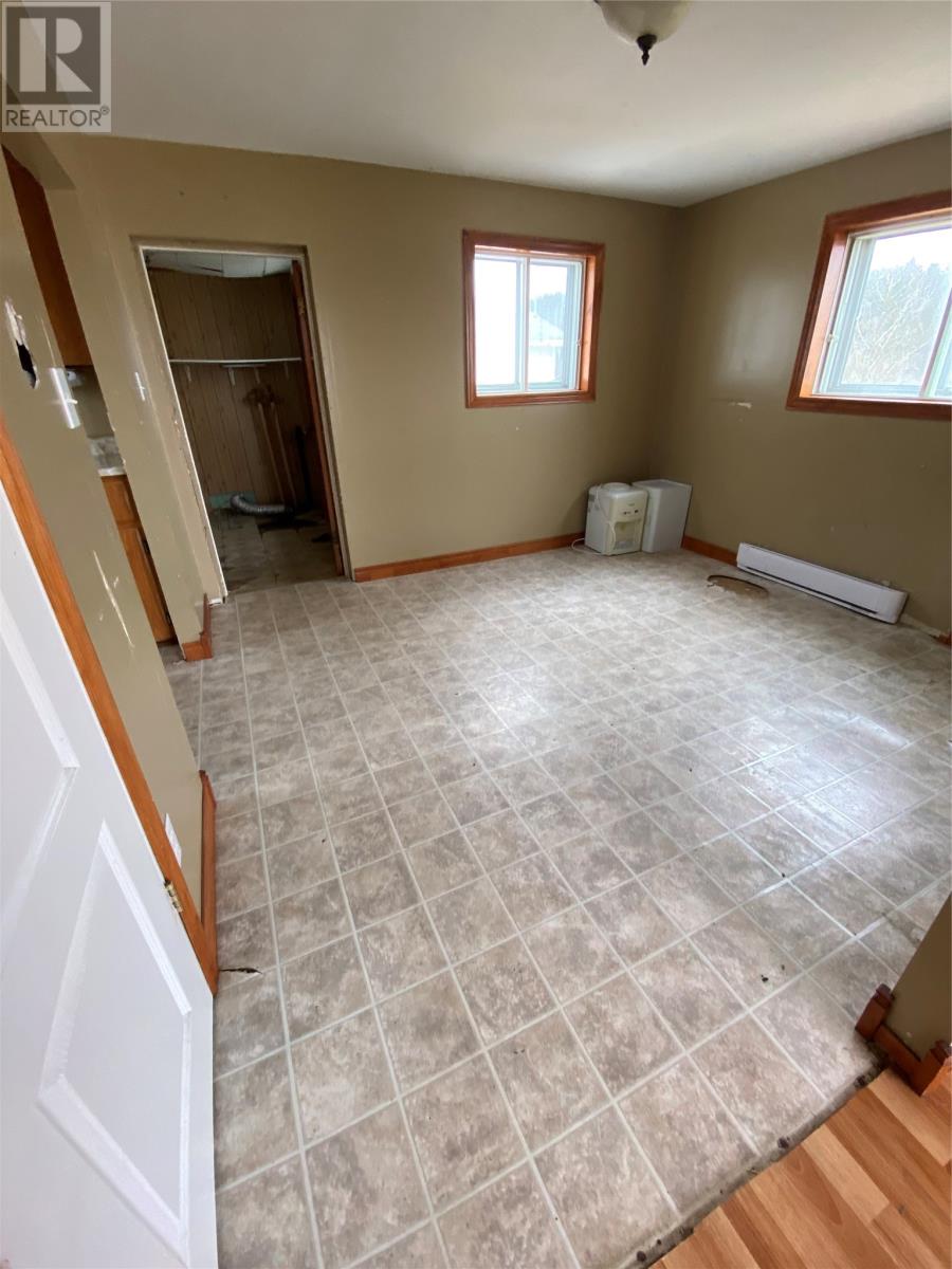 105 Creston Boulevard - 8