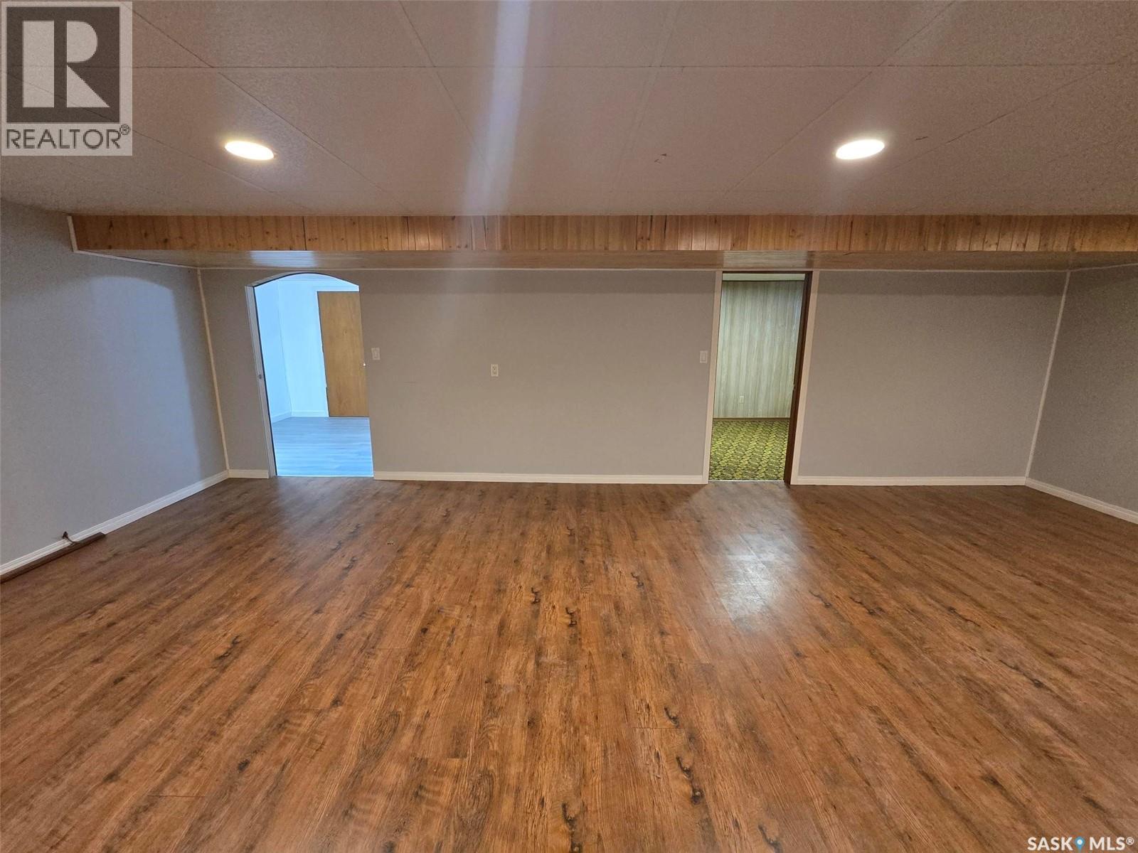 1005 Anderson STREET - 37