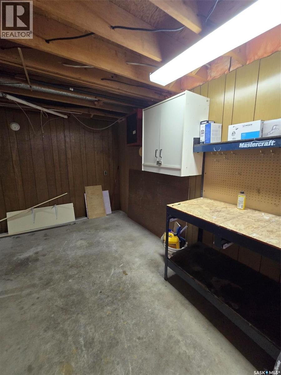 1005 Anderson STREET - 40