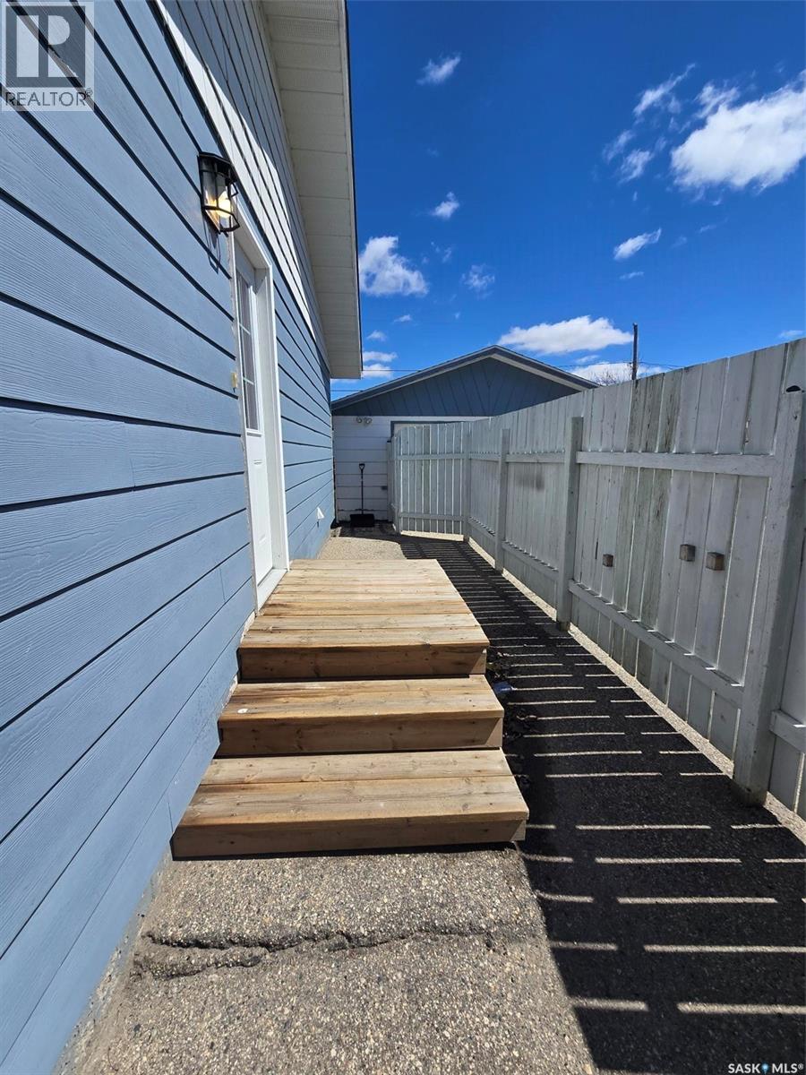 1005 Anderson STREET - 45