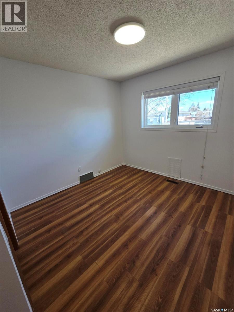 1005 Anderson STREET - 28