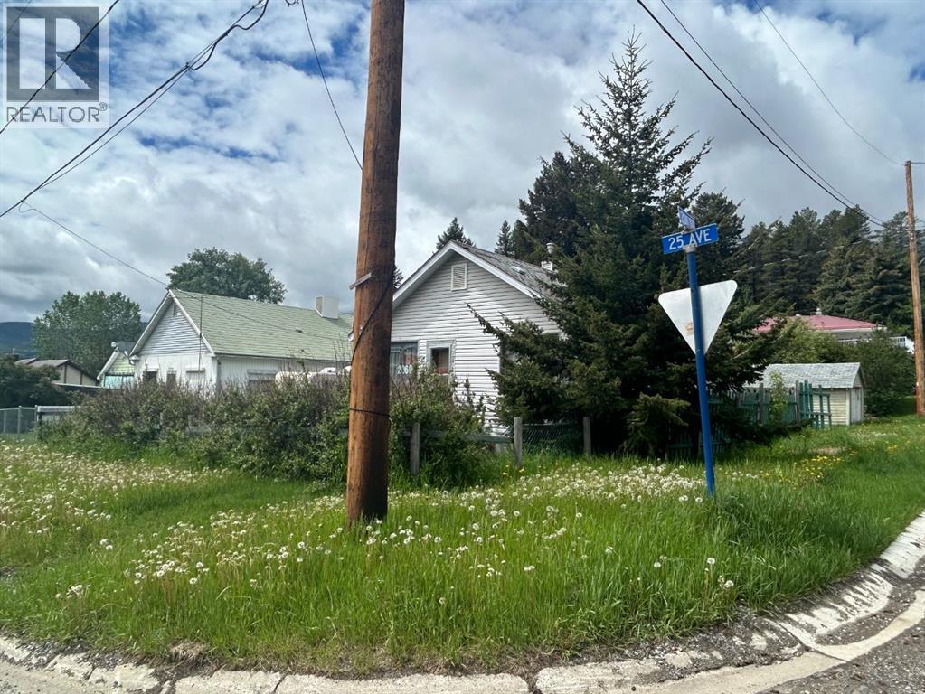 20602 25 Avenue - 34