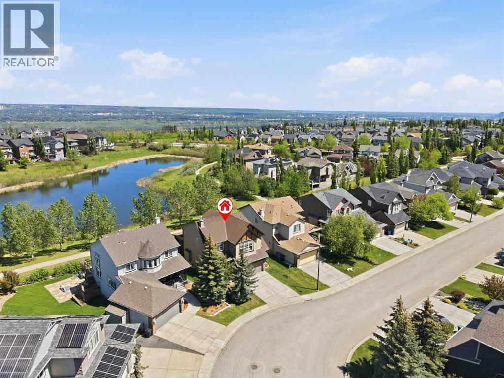 114 Cougarstone Crescent SW - 48