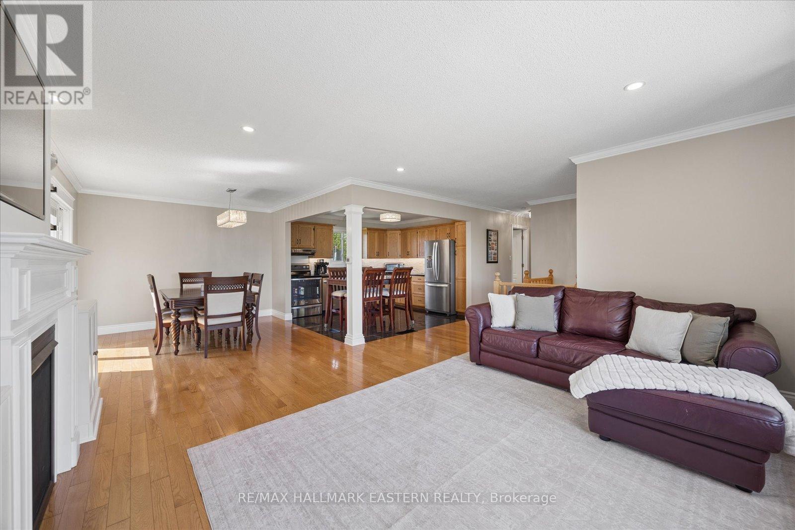 829 KIMBERLY DRIVE - 13
